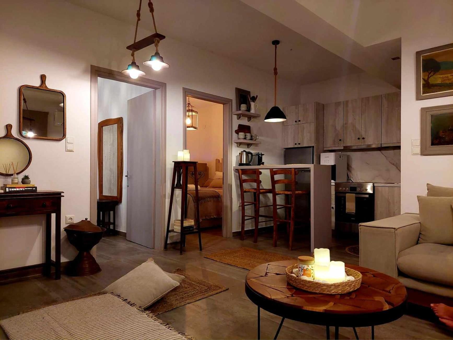 Maya Apartments, Modern And Convenient Apartments With Private Parking Skiathos Town Exterior foto