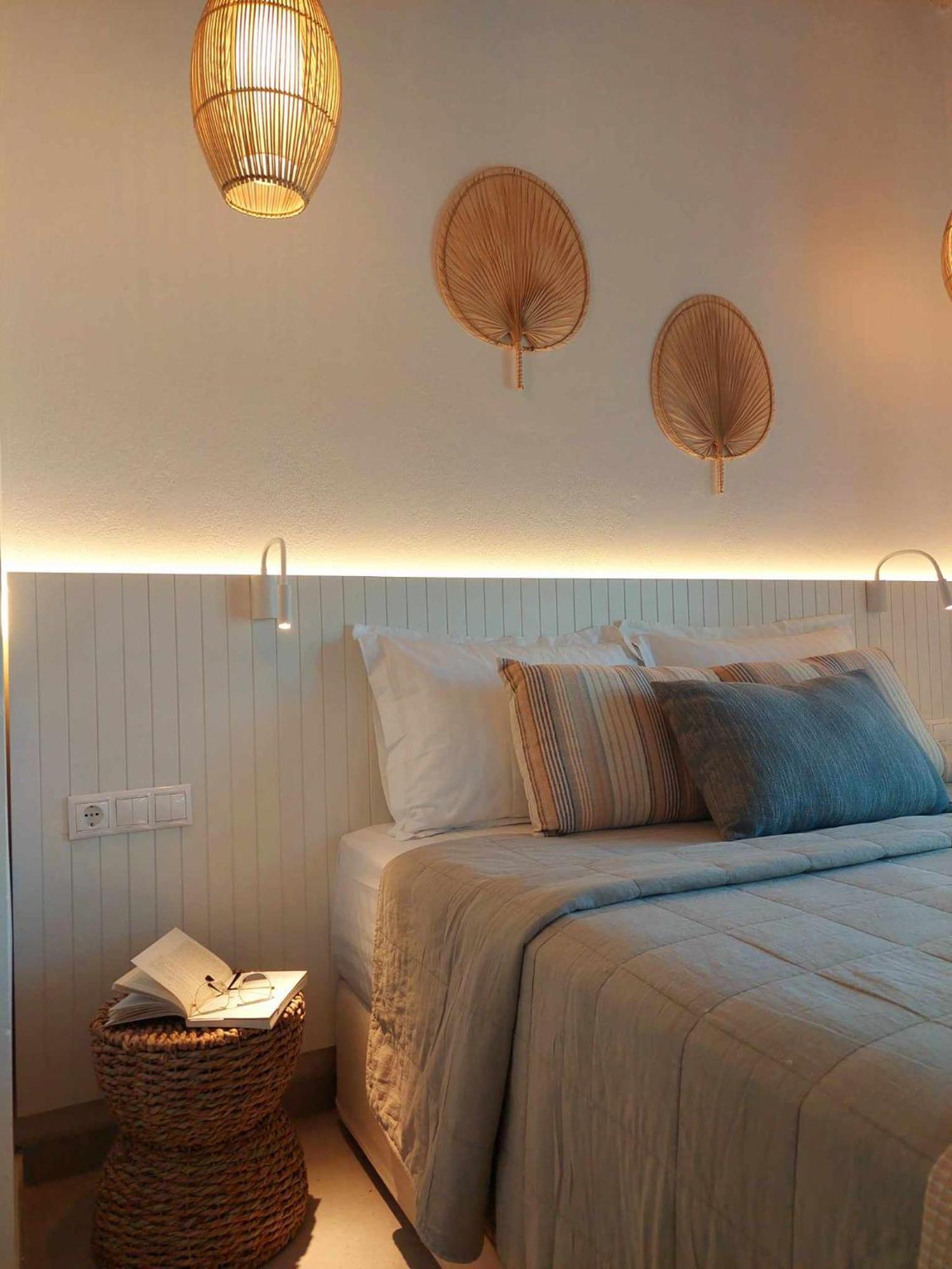 Maya Apartments, Modern And Convenient Apartments With Private Parking Skiathos Town Exterior foto