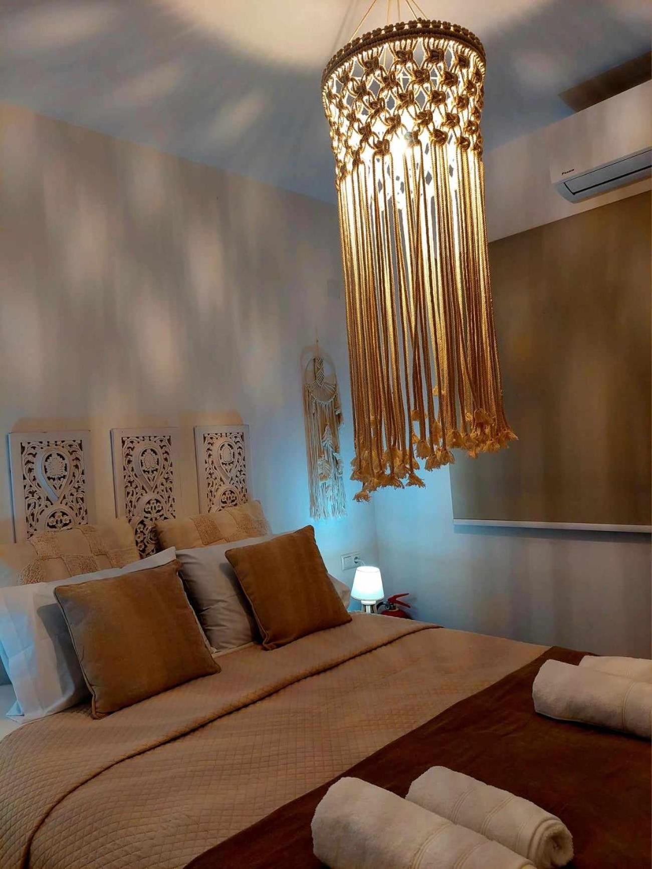 Maya Apartments, Modern And Convenient Apartments With Private Parking Skiathos Town Exterior foto