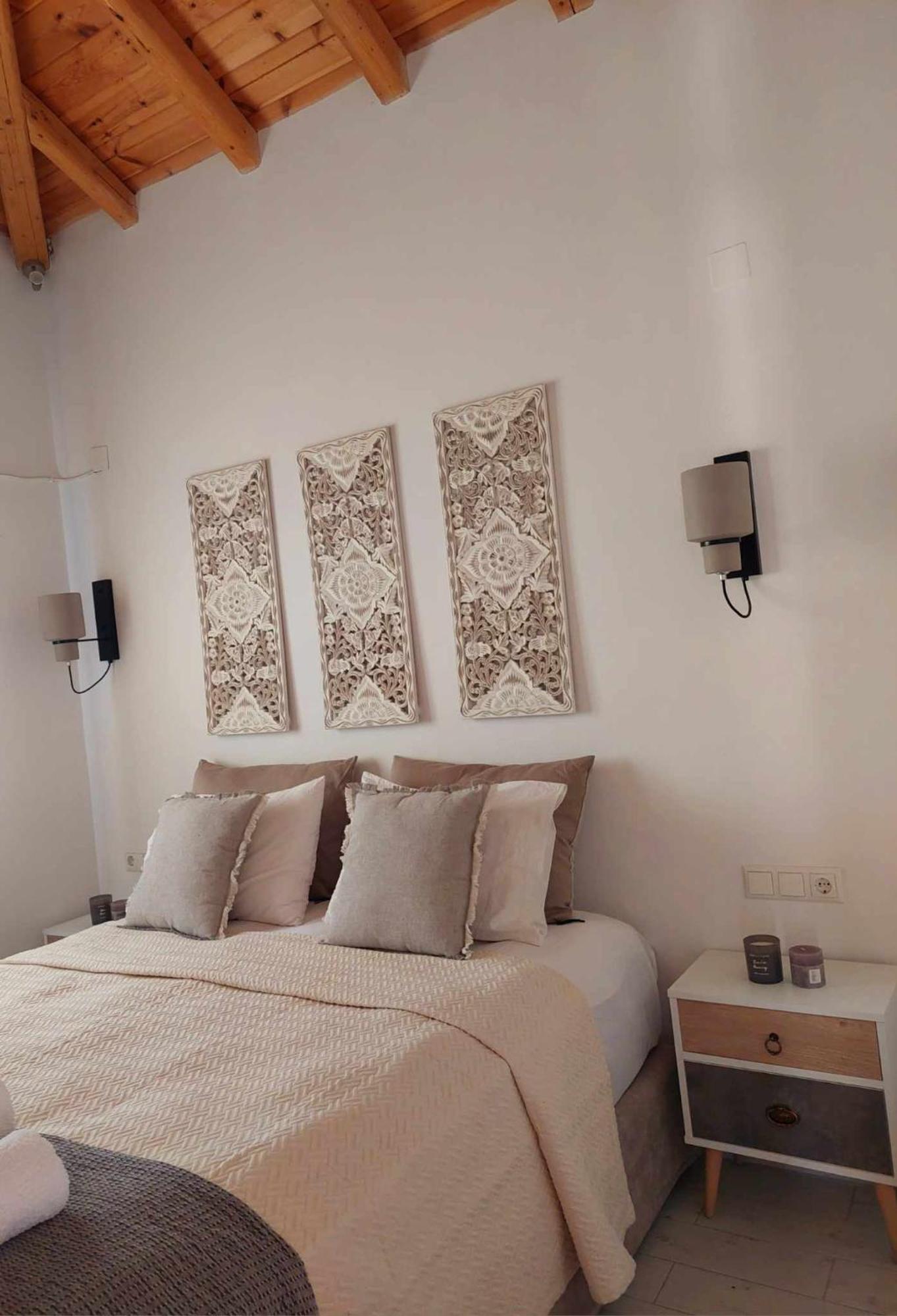 Maya Apartments, Modern And Convenient Apartments With Private Parking Skiathos Town Exterior foto