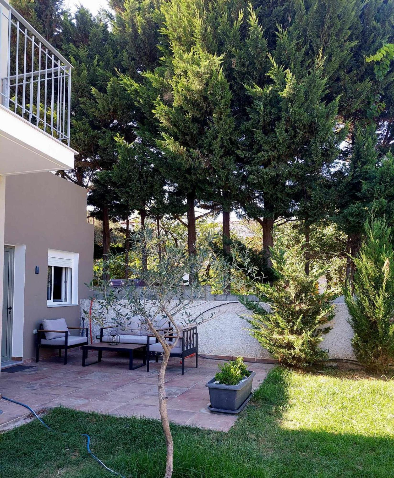 Maya Apartments, Modern And Convenient Apartments With Private Parking Skiathos Town Exterior foto